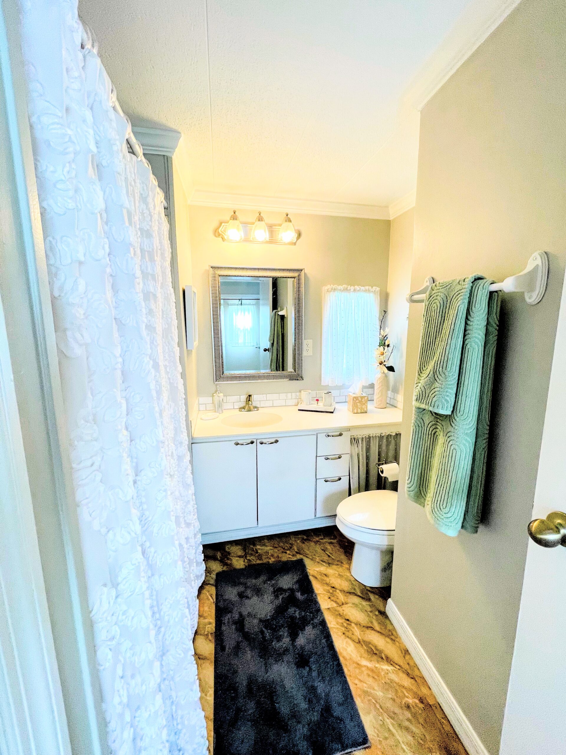 r36 bathroom